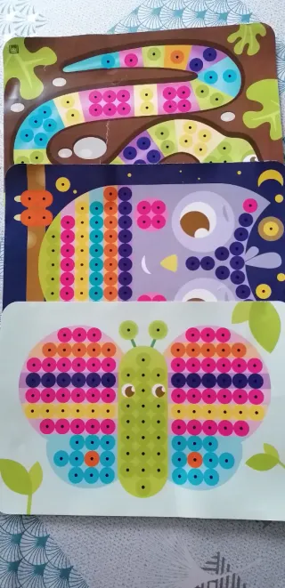 Juego pinchitos. Mosaico Animales.