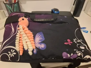 Portátil Lenovo V15 ADA Nero