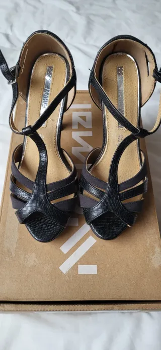 Sandalias tacón piel serpiente Maria Mare T.36