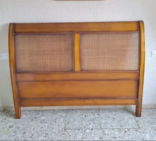 Cabecero de cama 135 cm