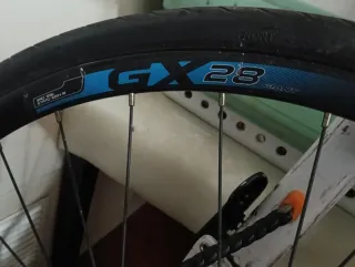 Coppia di ruote Giant GX 28 per bici da strada