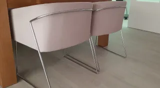 Sillas Diseño Beige y Plata