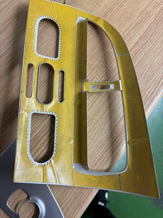 Embellecedor pantalla Seat Leon MK2