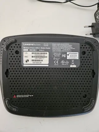 Router Cisco WAG120N Annex A