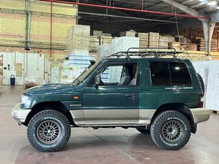 Mitsubishi Montero 1998