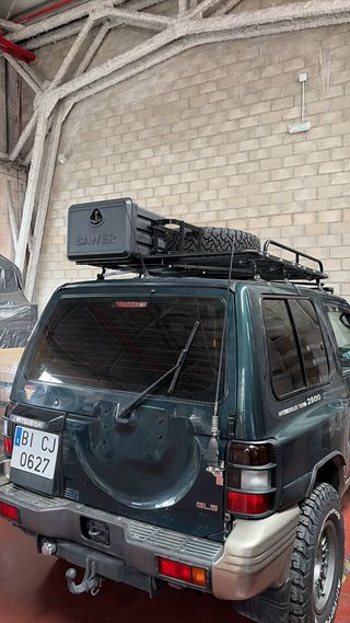 Mitsubishi Montero 1998