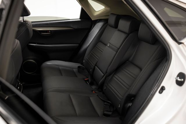 Lexus NX 2021