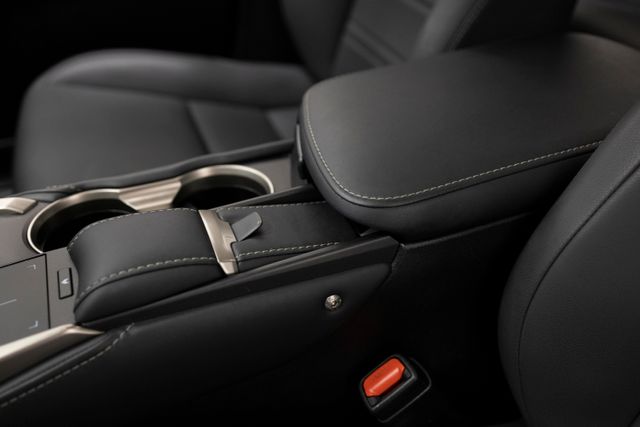 Lexus NX 2021