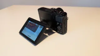 Canon PowerShot G7X Mark II