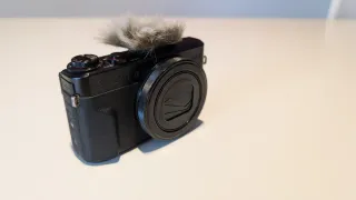 Canon PowerShot G7X Mark II