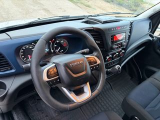 Iveco Daily 2020 isotermo pegatina C