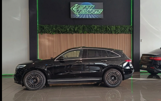Mercedes-Benz EQC  2020