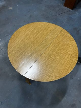 Mesa redonda plegable madera