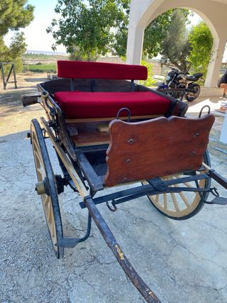 Carro charret clásico madera