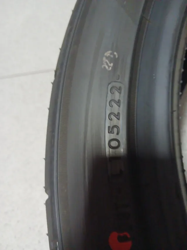 245/40 R19 98W YOKOHAMA ADVAN NEOVA AD09