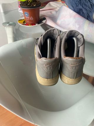 Nike Air Force 1 Talla 44 Gris