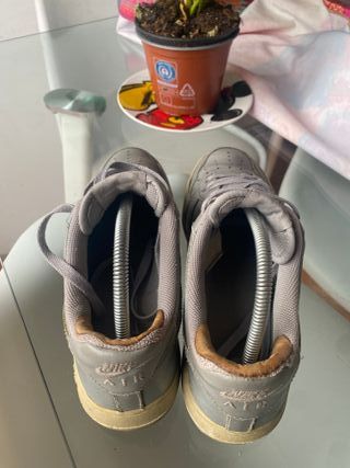 Nike Air Force 1 Talla 44 Gris