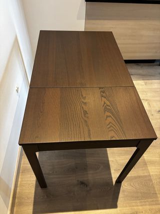 Mesa comedor extensible IKEA madera oscura