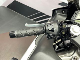 HONDA CBR 600 F Gris