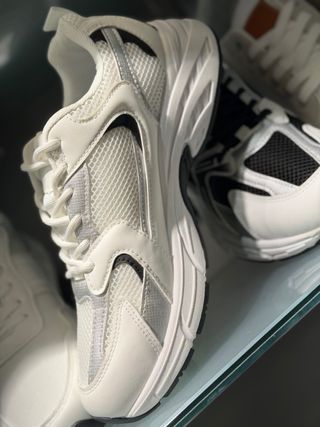 Zapatillas deportivas grises y blancas 40.41...45