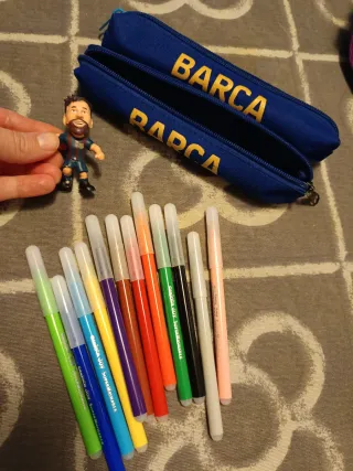 Lote de estuches del Barca, Messi y rotuladores
