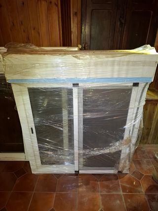 Ventana aluminio con persiana