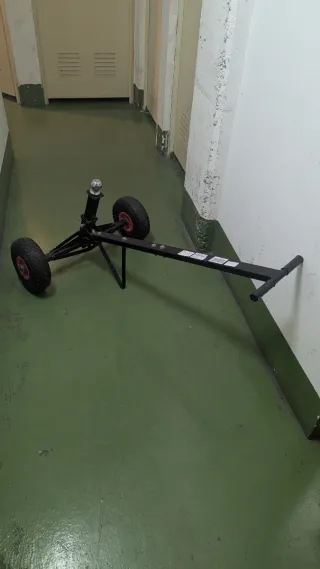 Ayuda para maniobrar remolque con bola