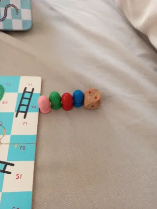 2 Juegos de mesa de madera