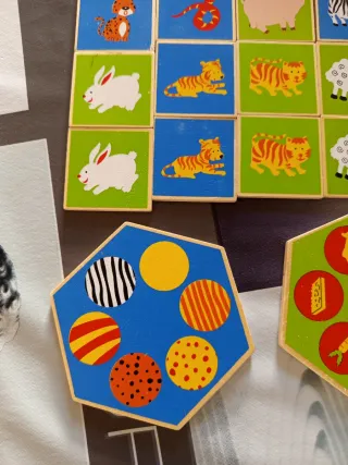 2 Juegos de mesa de madera