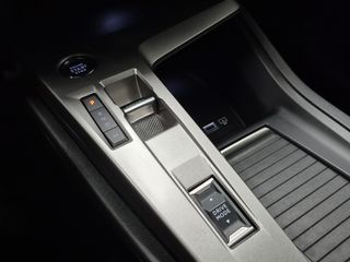 PEUGEOT 408 ALLURE HYBRID 145CV EDCS6