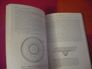 RELATIVIDAD Y COSMOLOGIA (WILLIAM J. KAUFMANN III)