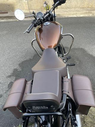 Royal Enfield Meteor 350 Super Nova