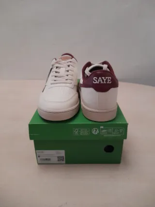 Zapatillas Saye Blancas y Rojas Nuevas