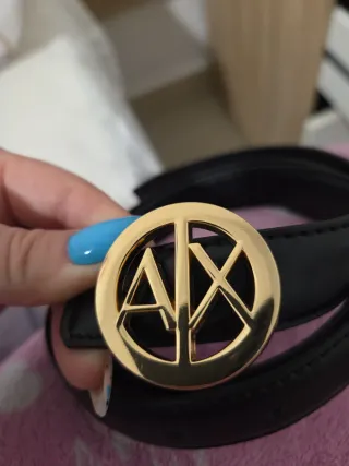 Cinturón Armani Negro Hebilla Dorada