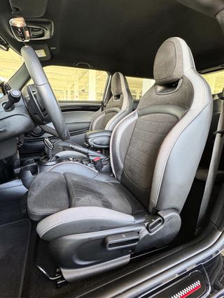 MINI JOHN COOPER WORKS 2022