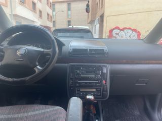 SEAT Alhambra 2003