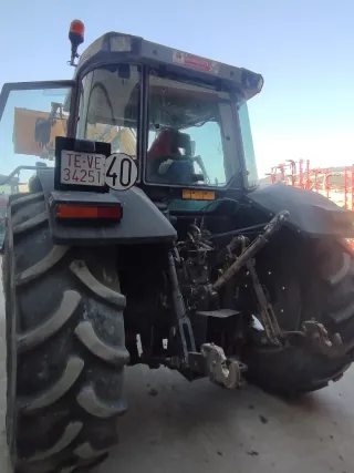 Massey Ferguson 6180