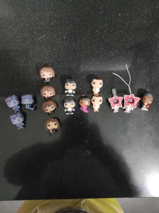 Figuras Stranger Things Kinder