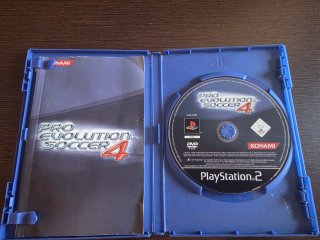Pro Evolution Soccer 4 PS2