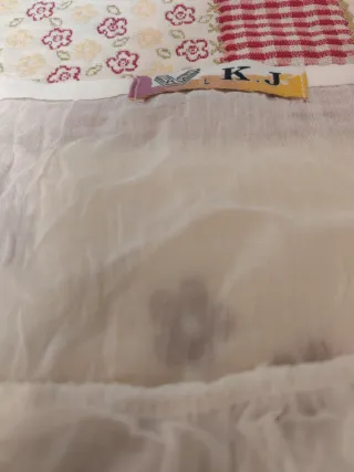 Blusa veraniega floral blanca