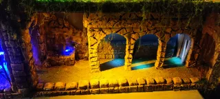 Presepe natalizio con luci