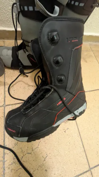 Tavola e scarponi da snowboard T43