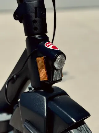 Patinete Eléctrico Ducati Pro II +casco gratis