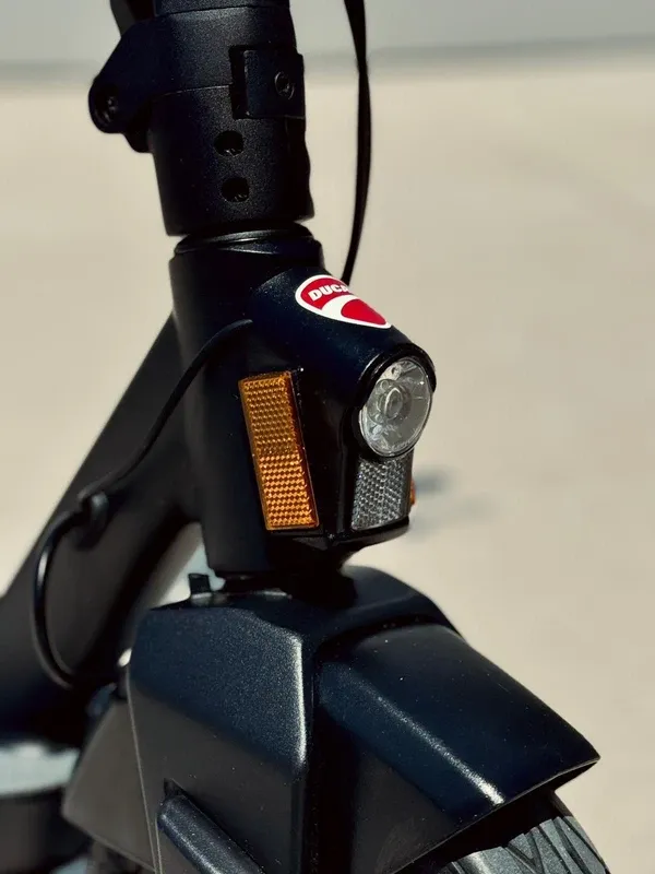 Patinete Eléctrico Ducati Pro II +casco gratis