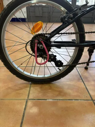 Bicicleta ruedas 20 pulgadas.