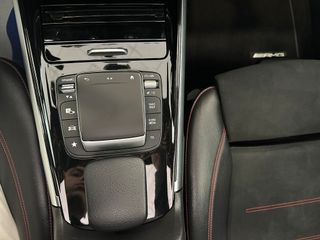 Mercedes-Benz GLB (X247) 2021