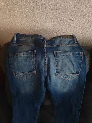 Pantalón vaquero Bershka azul