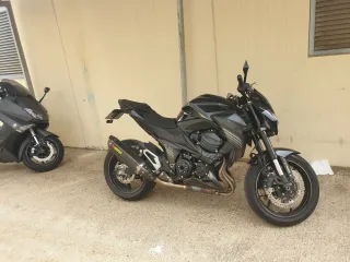 Kawasaki Z800e