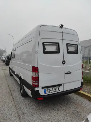 Mercedes-Benz Sprinter 2010