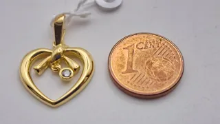 Colgante Corazón Oro 18k con circonita